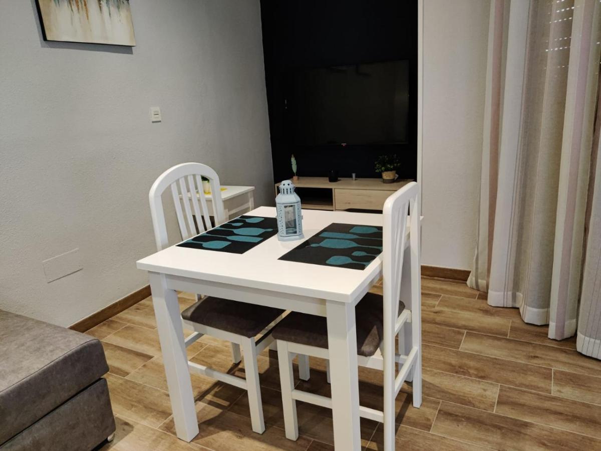 Duerme A Gusto - Tu Habitacion Acogedora En Torredonjimeno Exterior foto